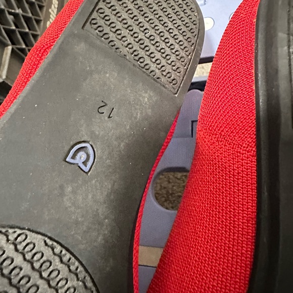 Rothy’s Red comfortable flats in RED sz womens 12 - Picture 3 of 4